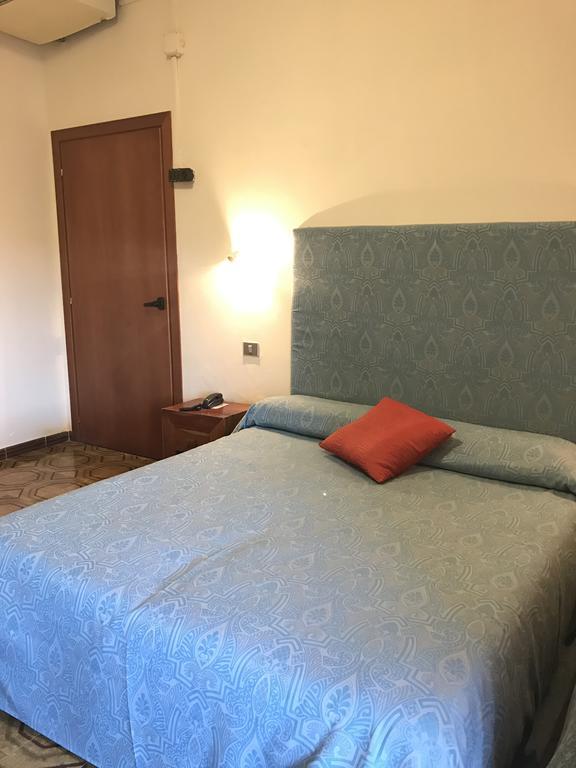 Hotel Scala Greca Сиракузы Экстерьер фото
