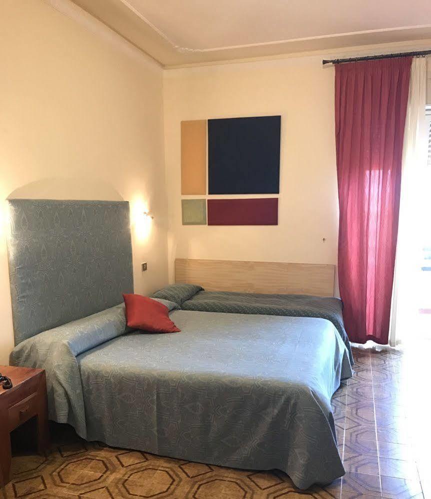 Hotel Scala Greca Сиракузы Экстерьер фото